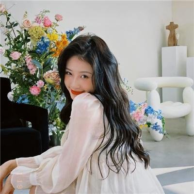 特别的她